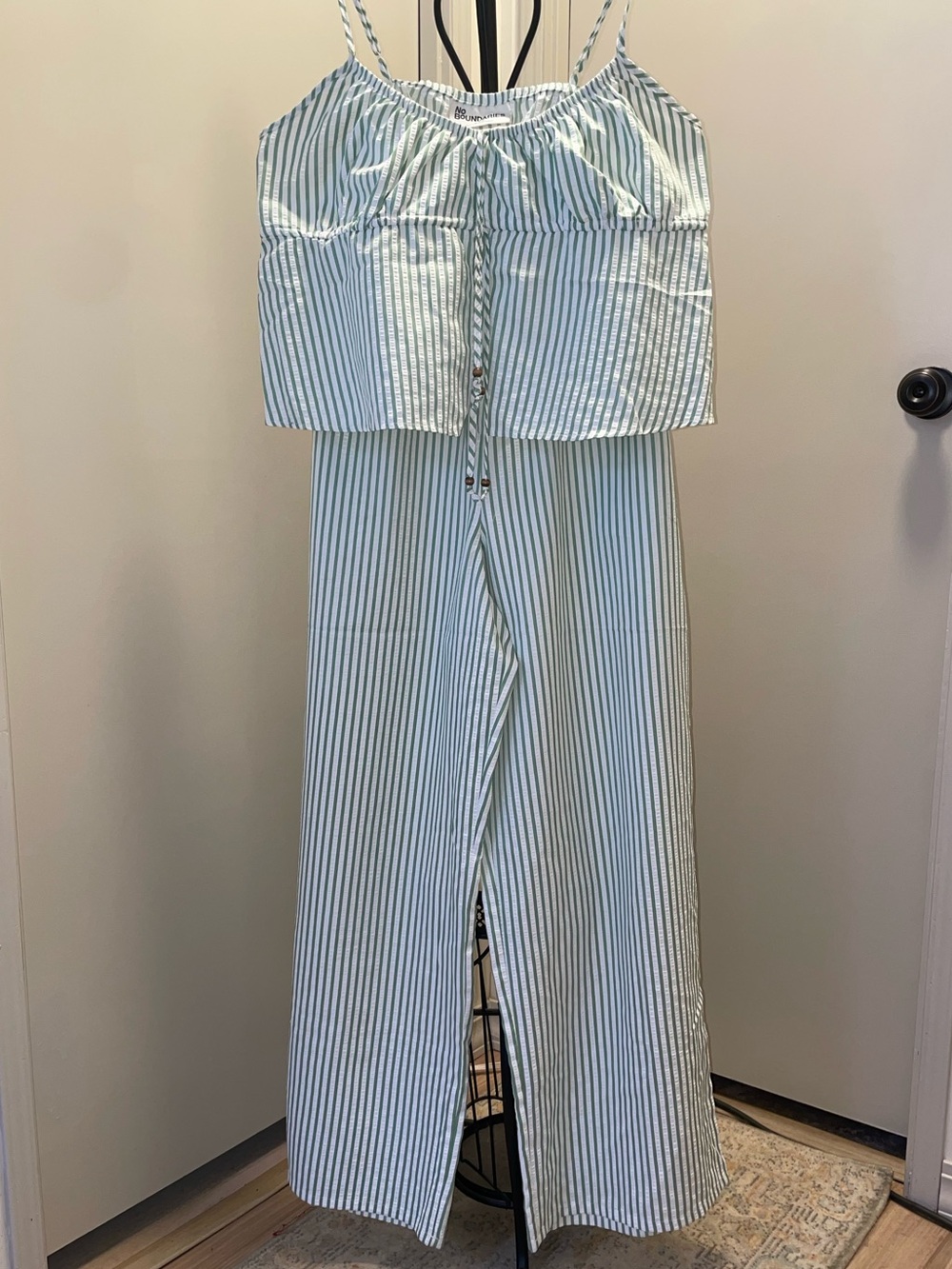 Striped Wide-Leg, Crop top with Tie Front 2 piece set - Light Green/White